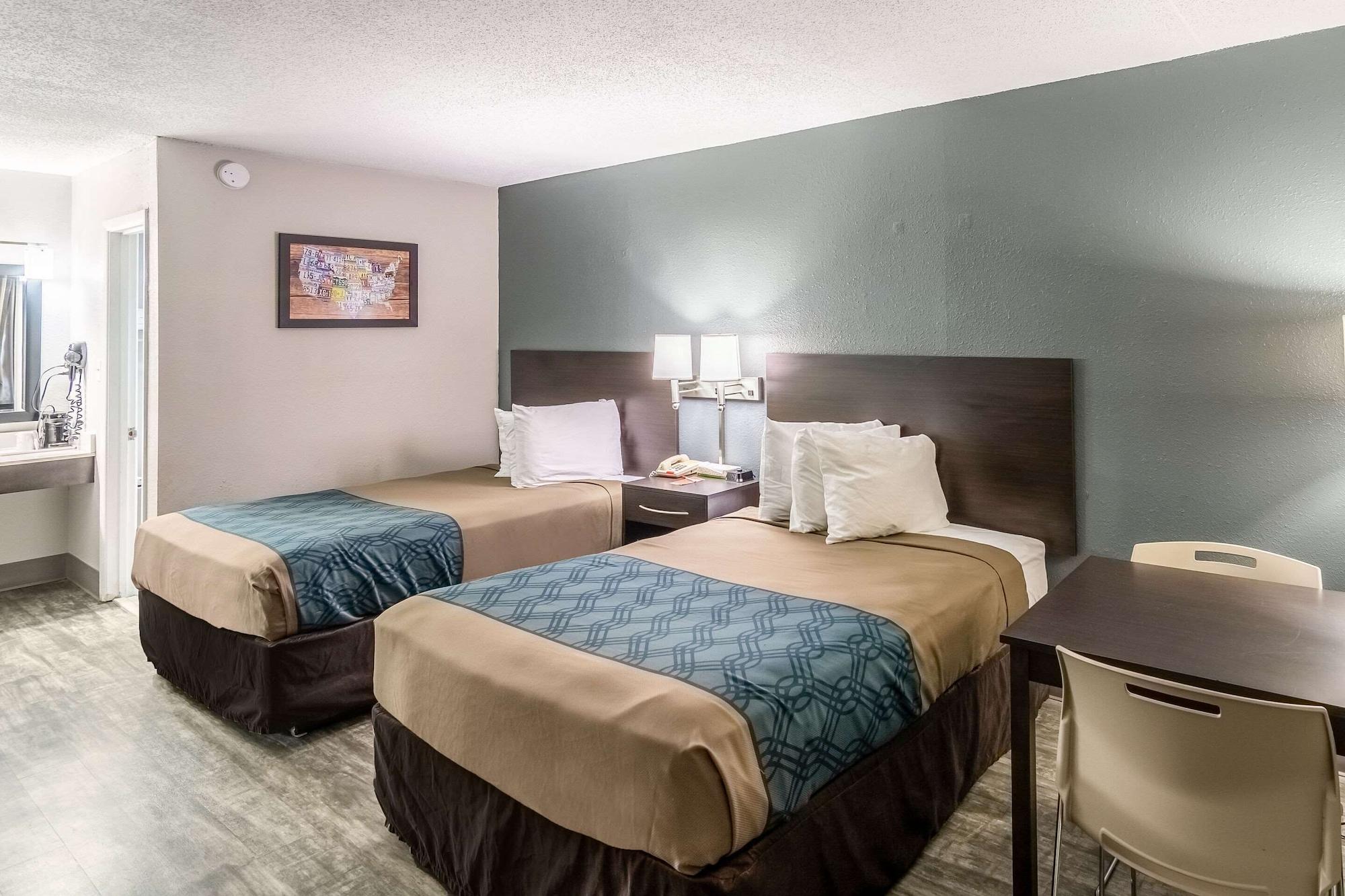 Econo Lodge Crestview Bagian luar foto