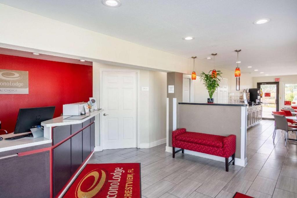 Econo Lodge Crestview Bagian luar foto