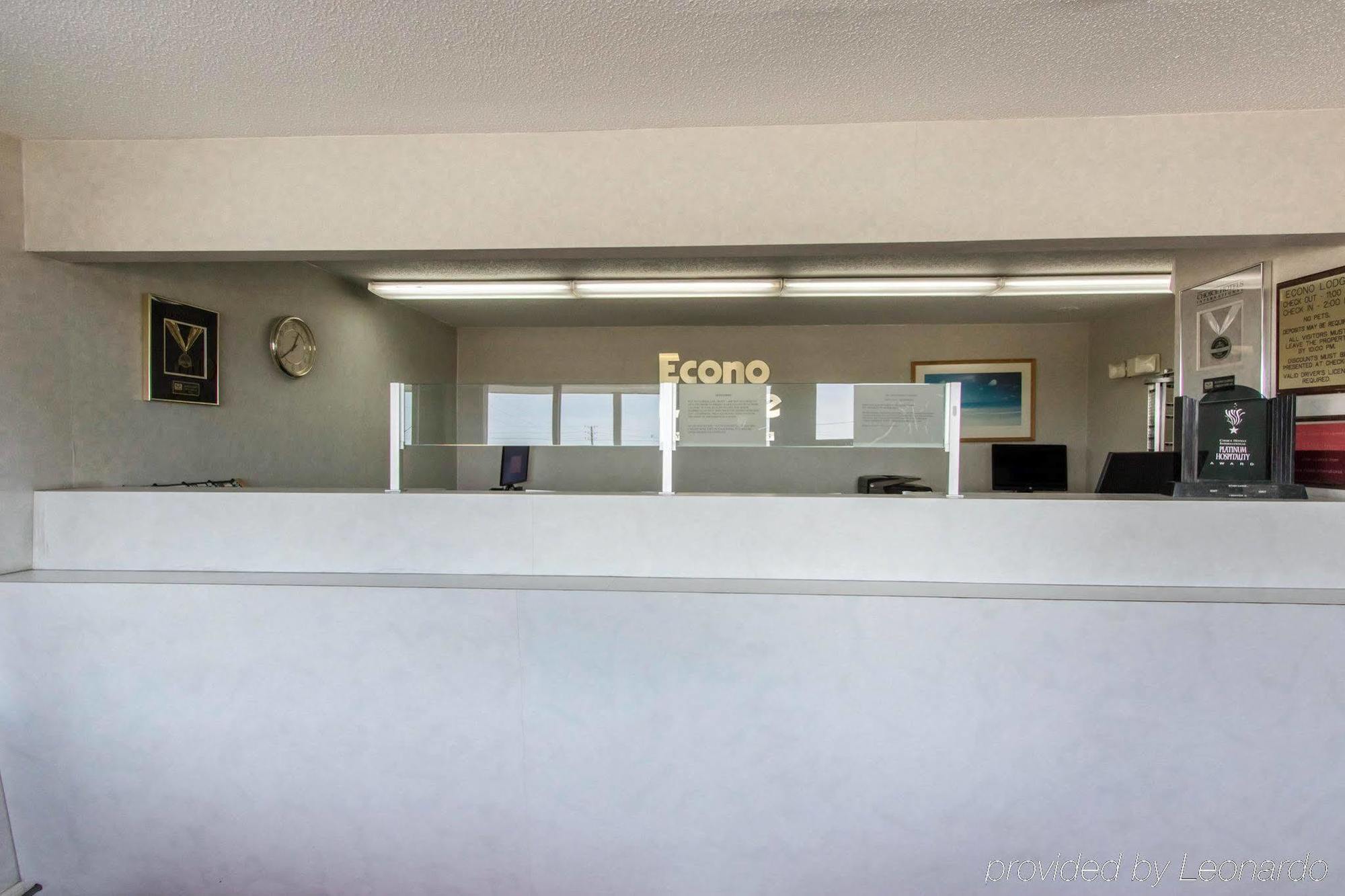 Econo Lodge Crestview Bagian luar foto